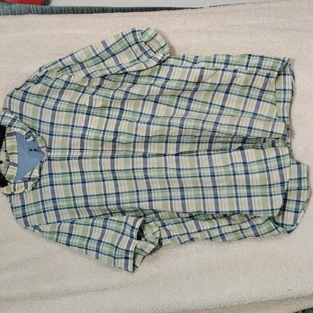 Men's short sleeve Izod shirt